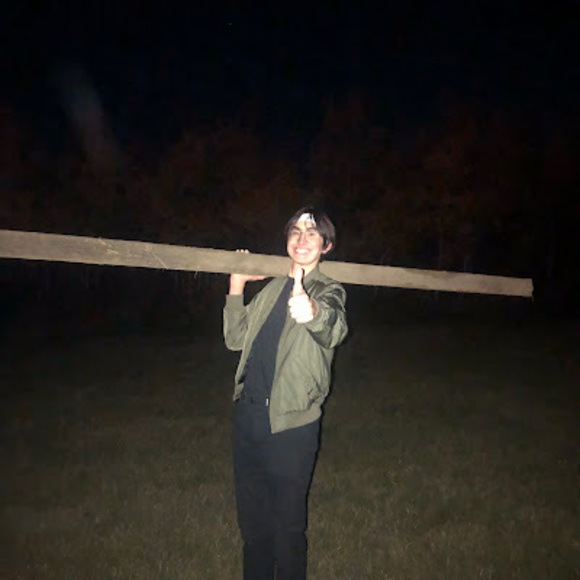 Meet your Posher, Alejandro - Picture 1 of 1